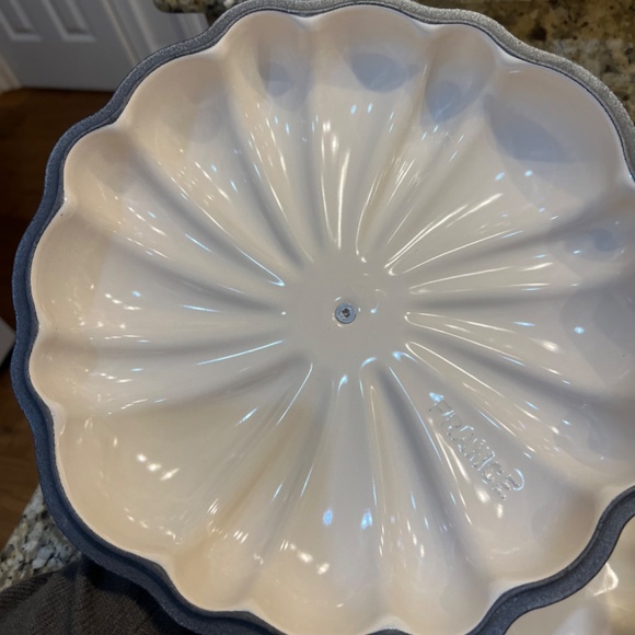 Le Creuset Rhône Pumpkin Braiser - SOLD OUT! - Picture 3 of 5